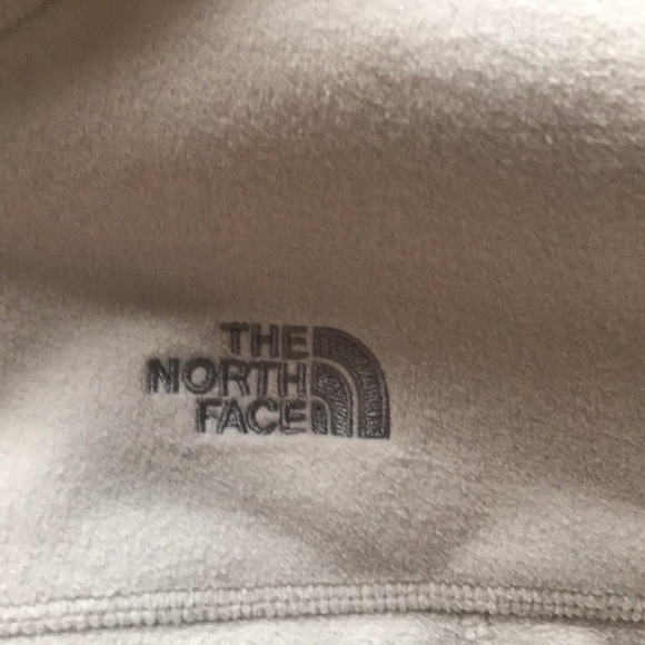 North Face Plush Jacket - Picture 2 of 4